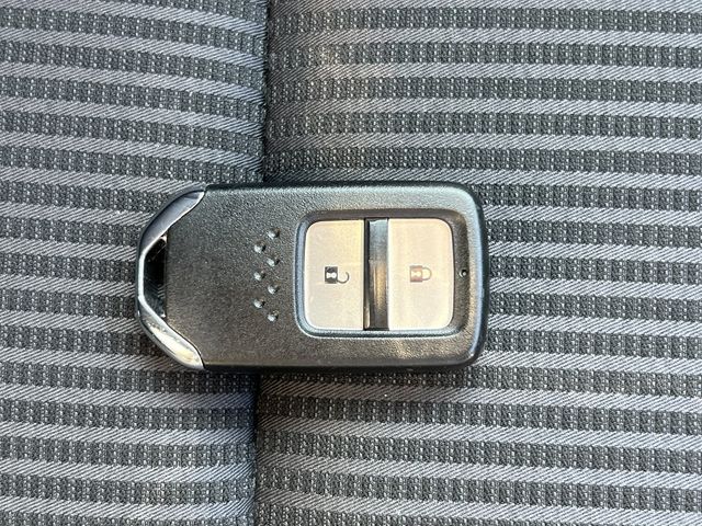 HONDA FIT HYBRID 2017