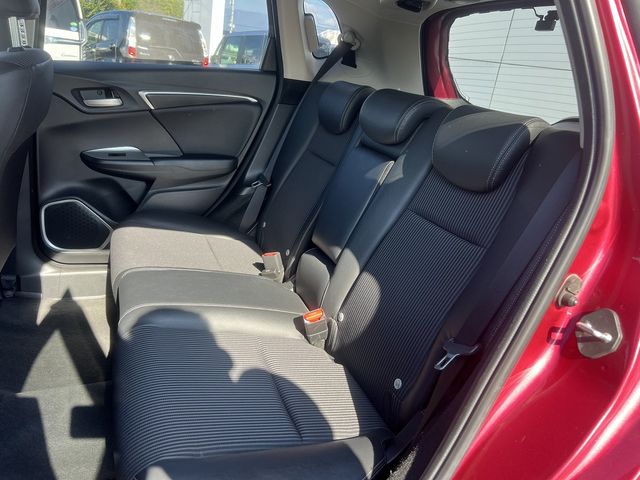 HONDA FIT HYBRID 2017