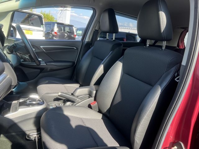 HONDA FIT HYBRID 2017