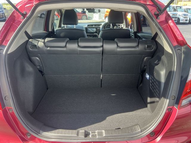 HONDA FIT HYBRID 2017