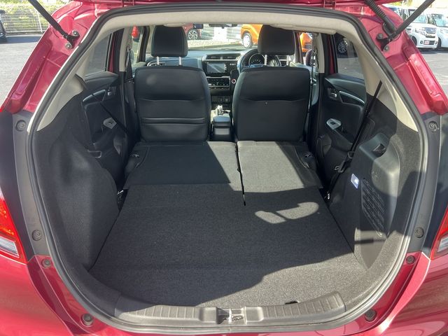 HONDA FIT HYBRID 2017