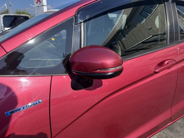 HONDA FIT HYBRID 2017