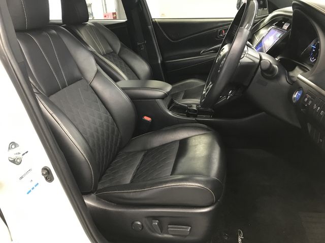 TOYOTA HARRIER HYBRID 2018