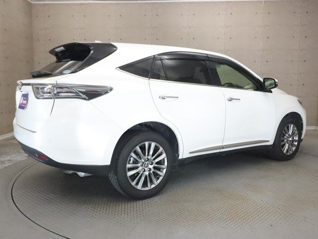 TOYOTA HARRIER 2WD 2013