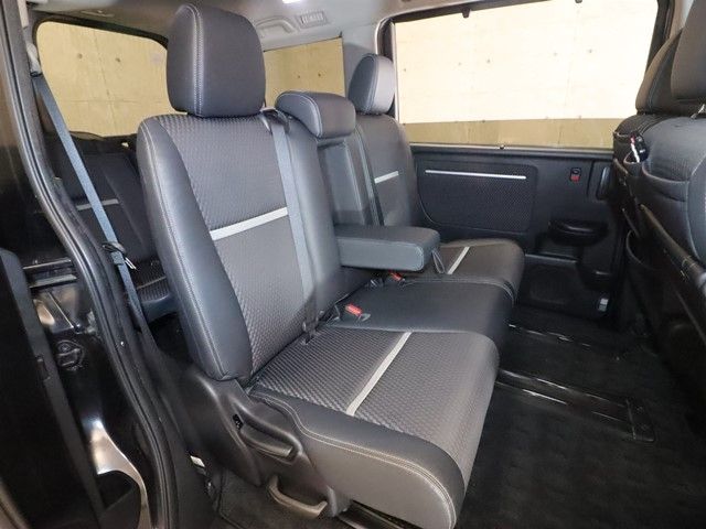 HONDA STEPWAGON SPADA 2015