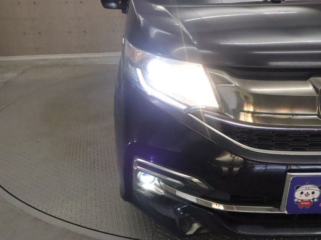 HONDA STEPWAGON SPADA 2015