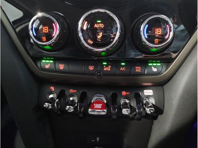 BMW MINI COOPER D CROSSOVER 2023