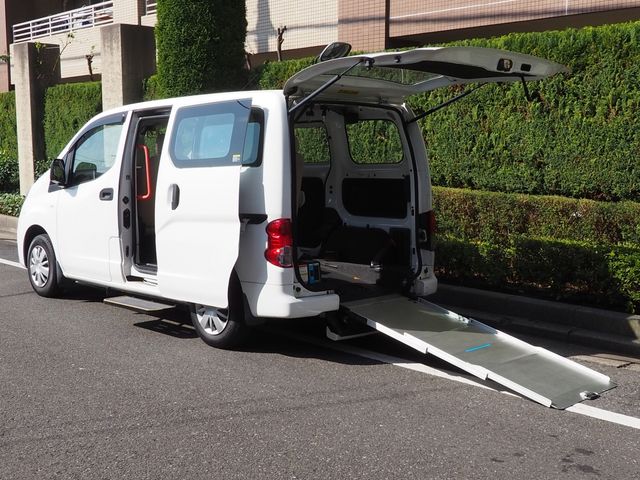 NISSAN NV200 VANETTE van 2020