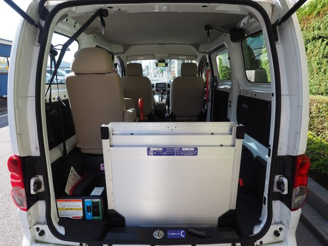 NISSAN NV200 VANETTE van 2020