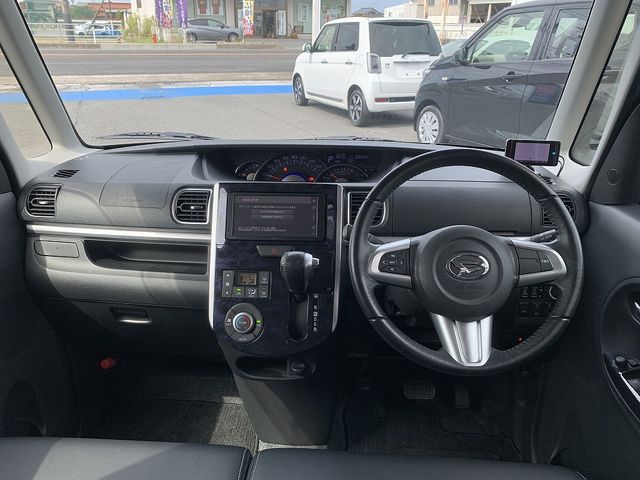 DAIHATSU TANTO CUSTOM 2017