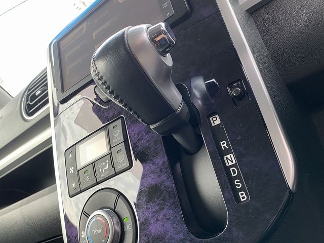 DAIHATSU TANTO CUSTOM 2017