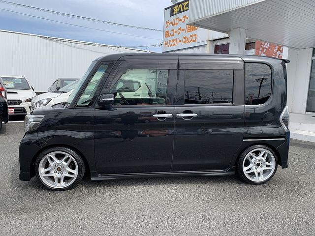 DAIHATSU TANTO CUSTOM 2017