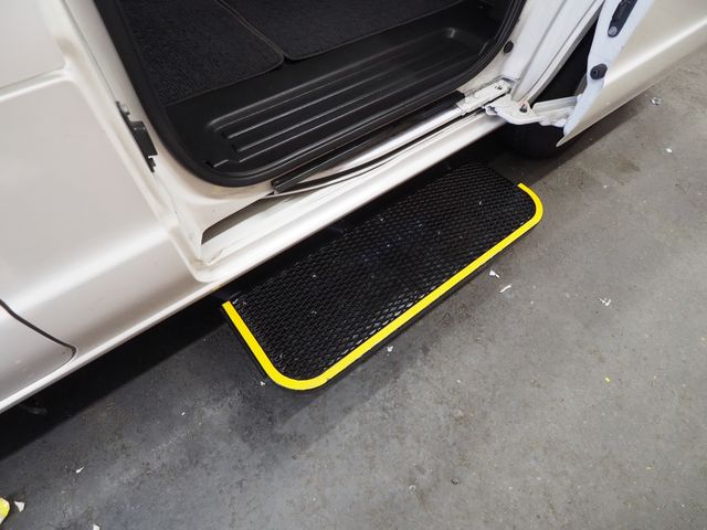 NISSAN NV200 VANETTE van 2018