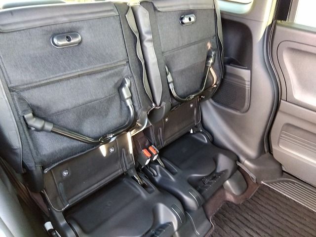 HONDA N BOX CUSTOM 2017