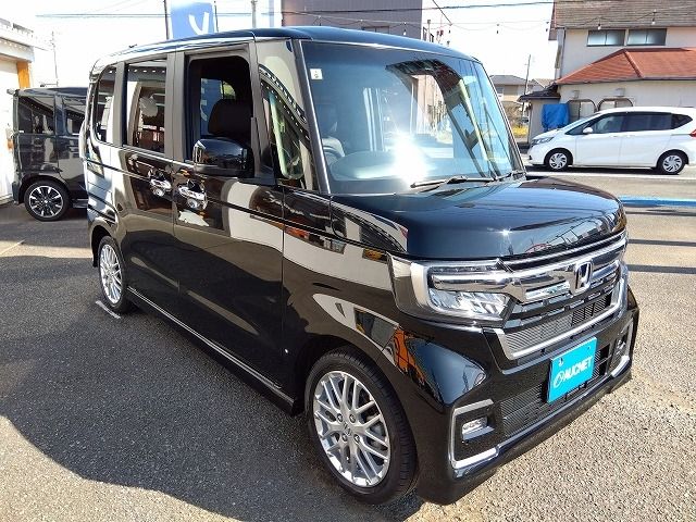 HONDA N BOX CUSTOM 2023