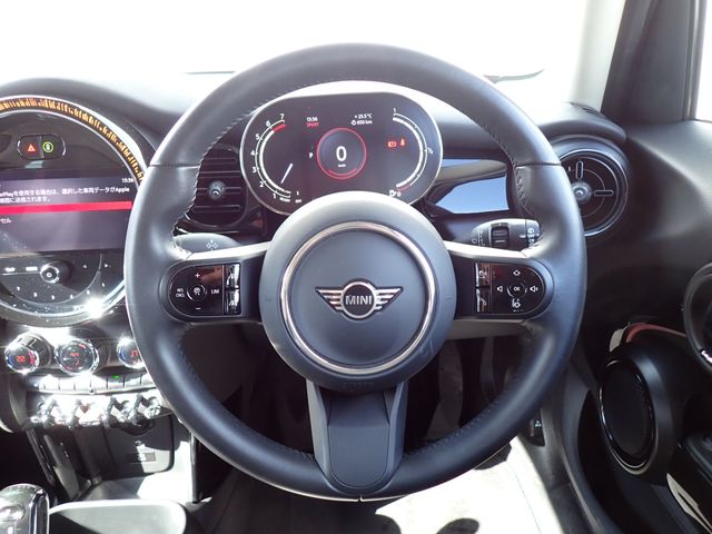 BMW MINI COOPER 5DOOR 2023