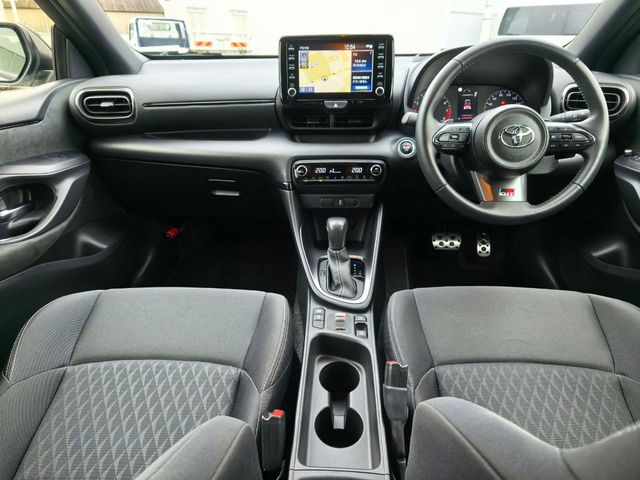 TOYOTA GR YARIS 2021