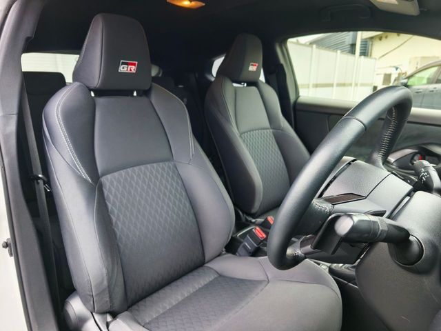 TOYOTA GR YARIS 2021