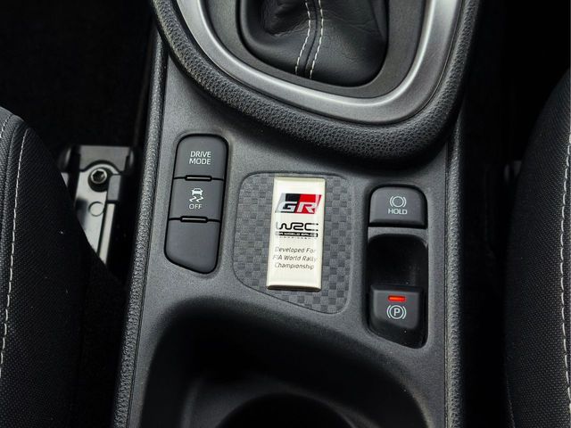 TOYOTA GR YARIS 2021