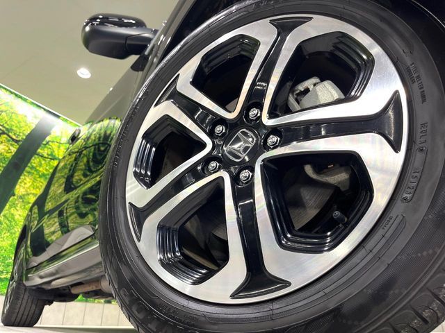 HONDA VEZEL HYBRID 2019