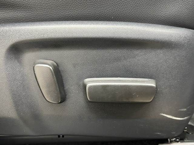 TOYOTA HILUX 4WD 2023