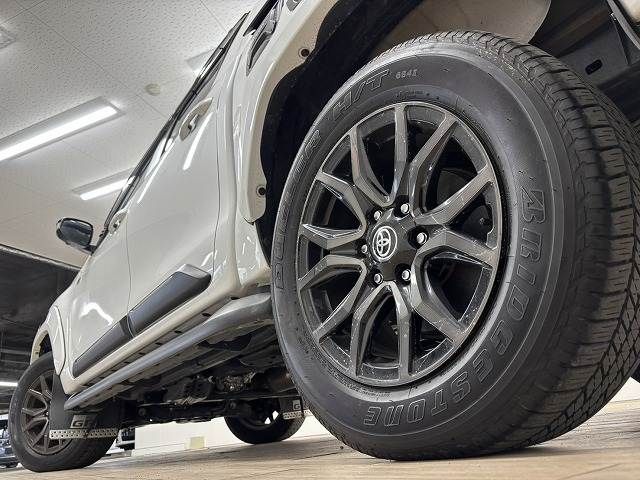 TOYOTA HILUX 4WD 2023