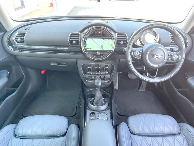 BMW BMW MINI COOPER D CLUBMAN 2018