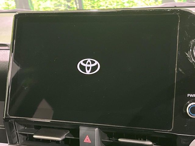 TOYOTA VOXY HYBRID 2025