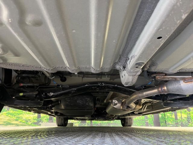 TOYOTA VOXY HYBRID 2025