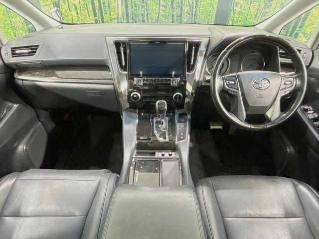 TOYOTA ALPHARD 2017