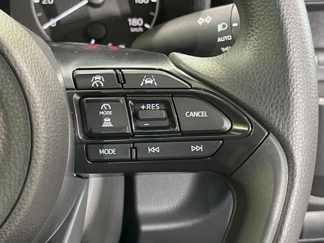 TOYOTA SIENTA HYBRID 2025