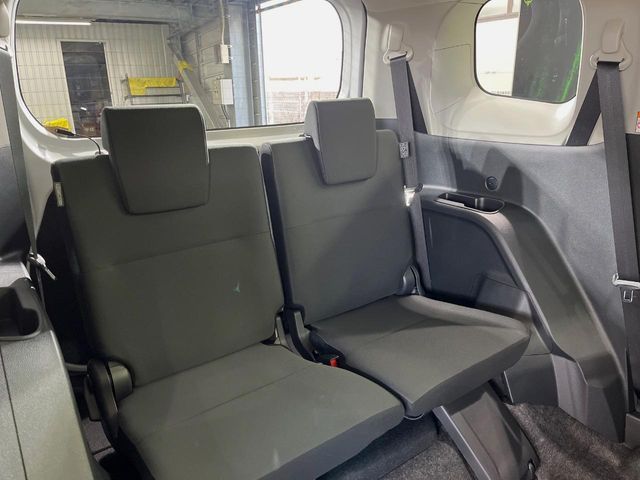 TOYOTA SIENTA HYBRID 2025