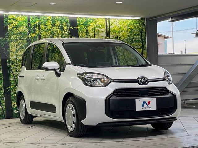 TOYOTA SIENTA HYBRID 2025
