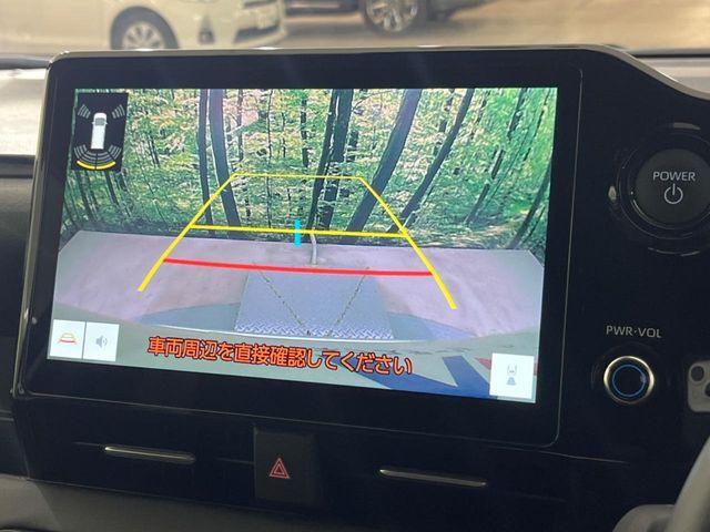 TOYOTA VOXY HYBRID 2025