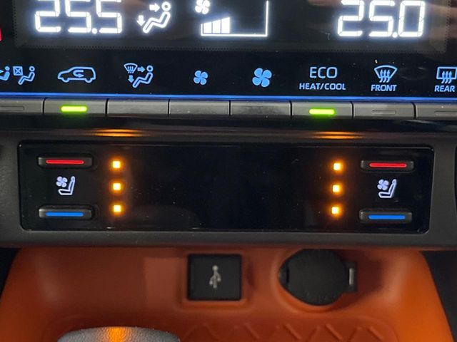 TOYOTA RAV4 4WD 2022