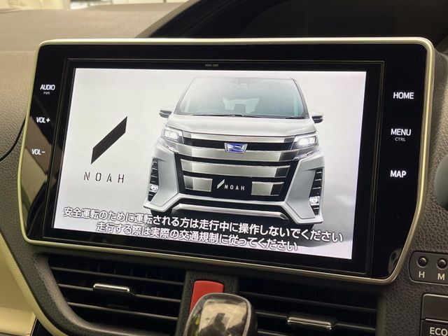 TOYOTA NOAH 2021