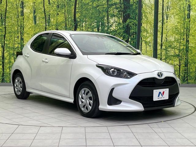 TOYOTA YARIS HYBRID 2023