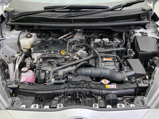 TOYOTA YARIS HYBRID 2023