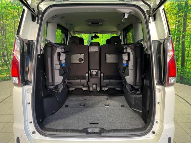 NISSAN SERENA  S-HYBRID 4WD 2016