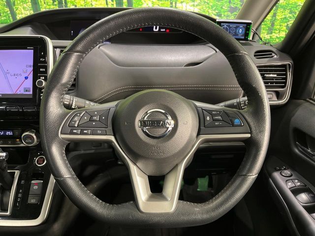 NISSAN SERENA  S-HYBRID 4WD 2016