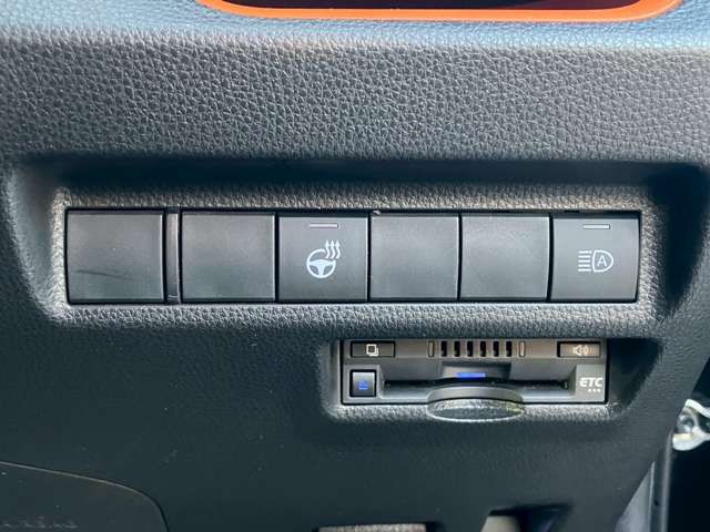 TOYOTA RAV4 HYBRID 4WD 2022