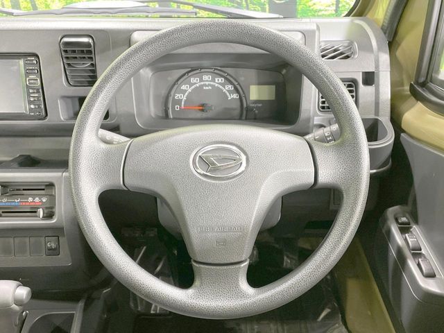 DAIHATSU HIJET truck 4WD 2015