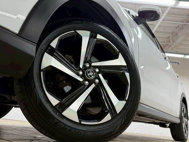 TOYOTA RAIZE HYBRID 2022