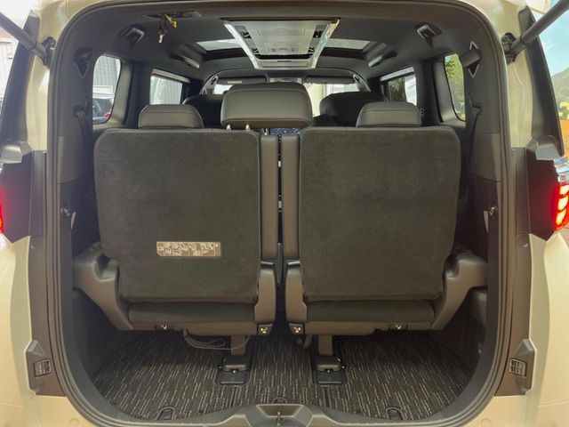 TOYOTA ALPHARD hybrid 2024