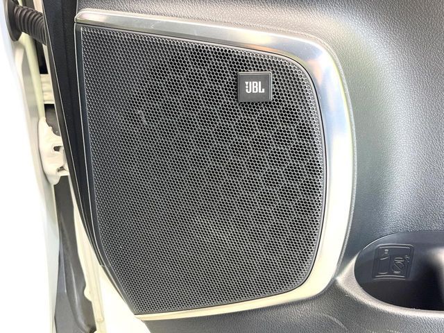 TOYOTA VELLFIRE 2015