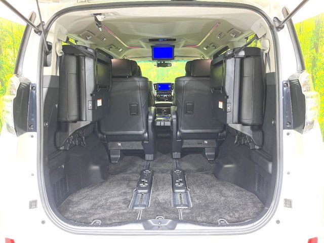 TOYOTA VELLFIRE 2015