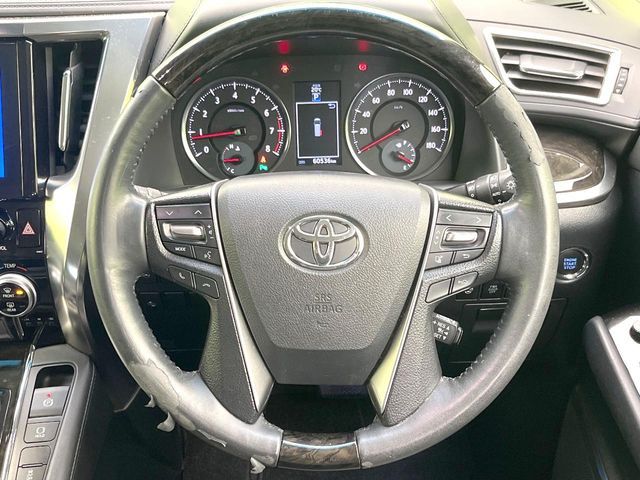 TOYOTA VELLFIRE 2015