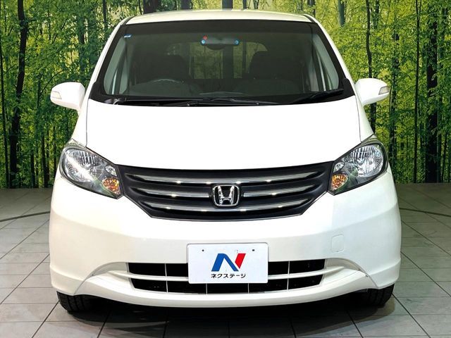 HONDA FREED 2011