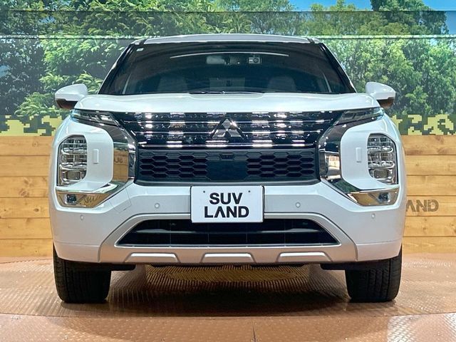 MITSUBISHI OUTLANDER PHEV 2024