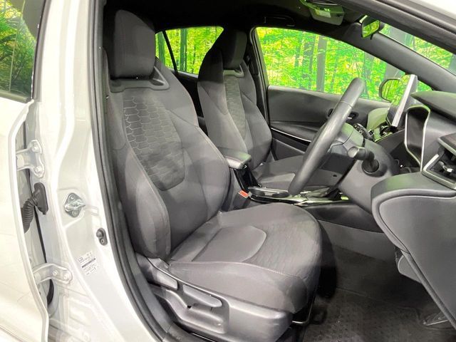 TOYOTA COROLLA SPORT HYBRID 2023